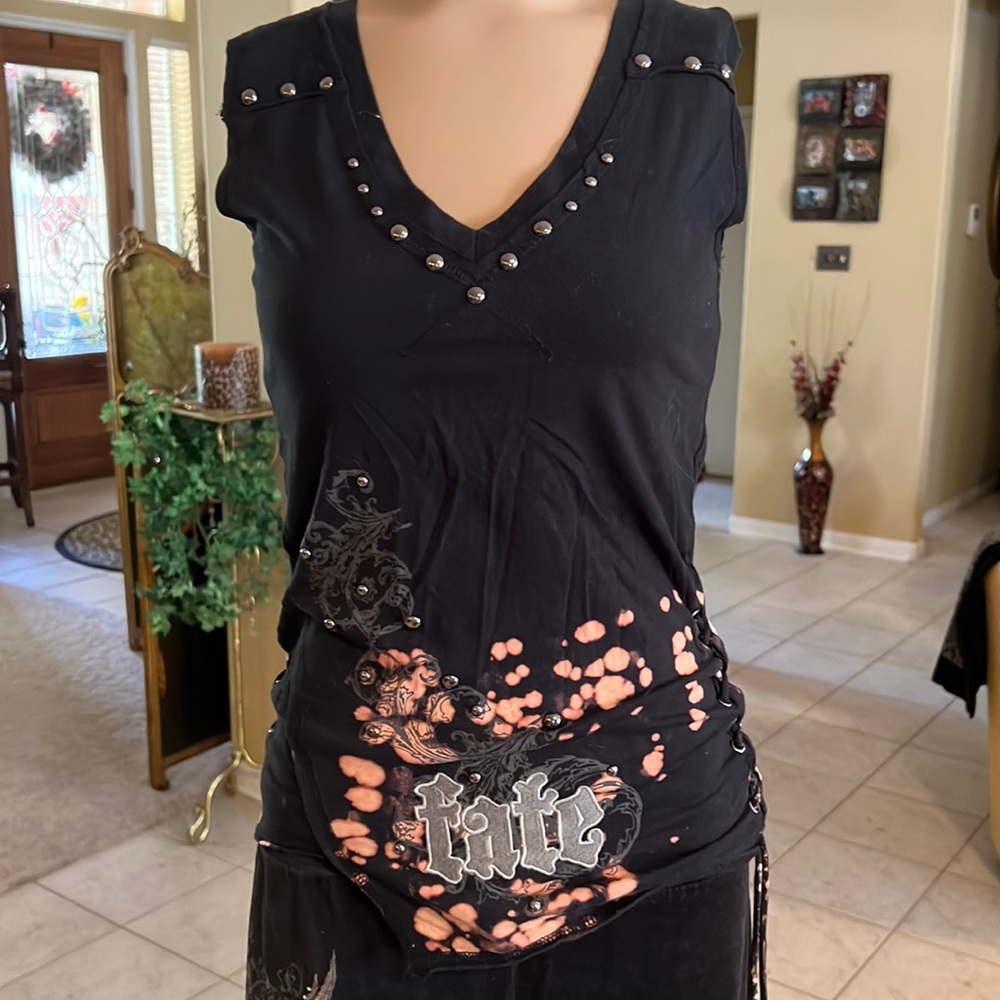 Treasure Rock sleeveless tie dye shirt braided sides and silver metal details